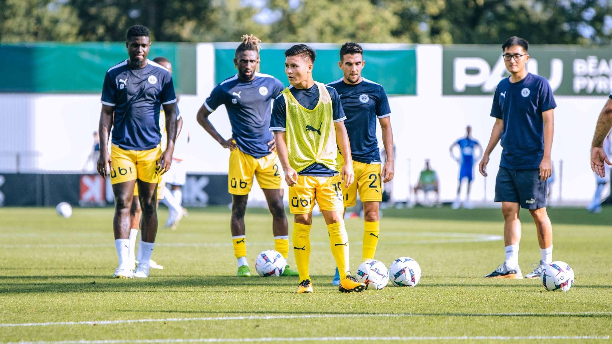 令人称奇的 令人称奇的